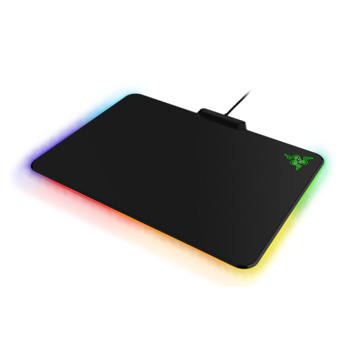 Игровой коврик для мыши Razer Firefly V2/ Razer Firefly V2 - Hard Surface Mouse Mat with Chroma - FRML Packaging